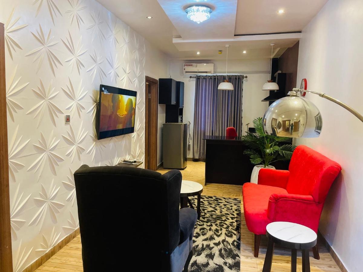James Court Hotel & Luxury Apartments Лекки Экстерьер фото