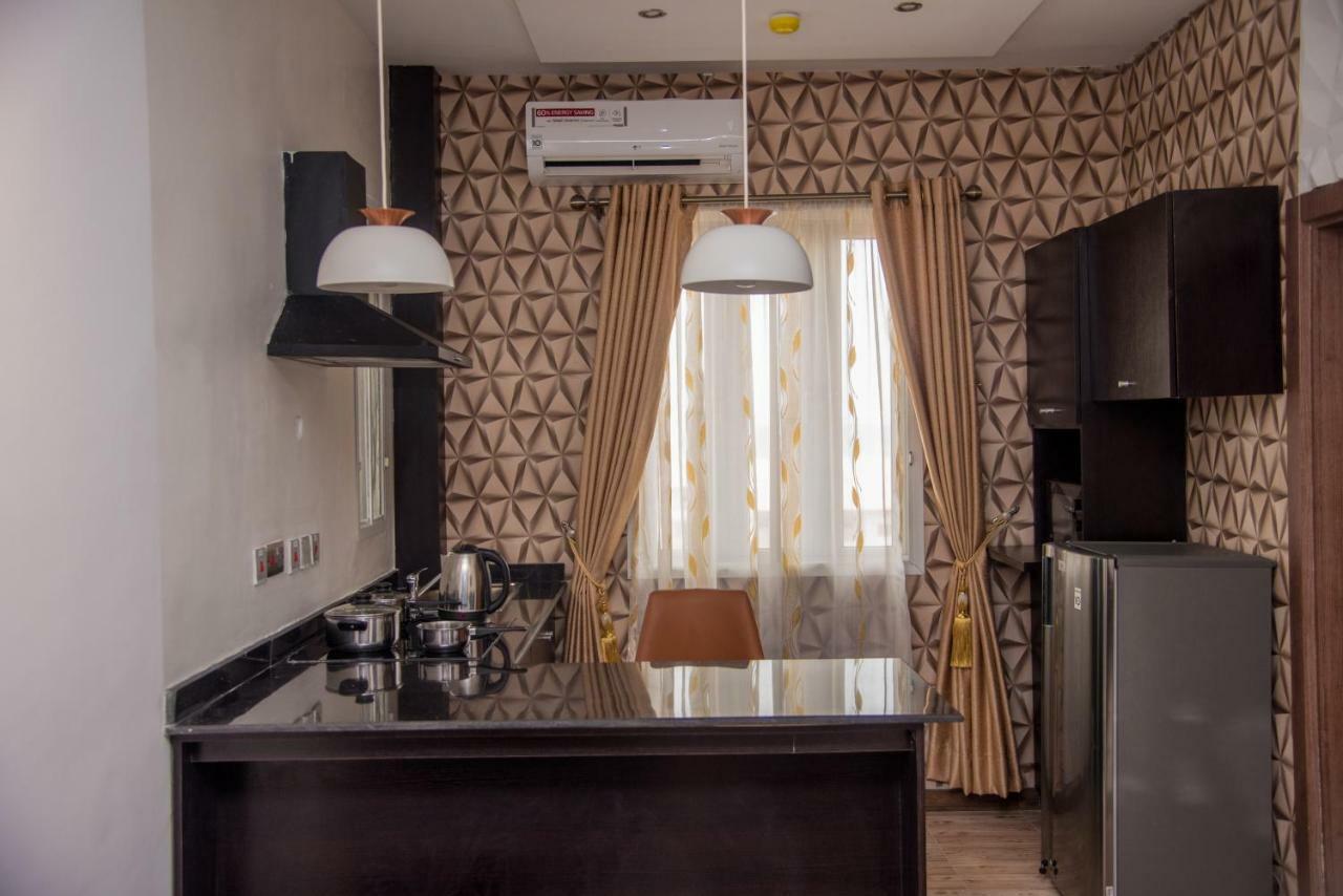 James Court Hotel & Luxury Apartments Лекки Экстерьер фото
